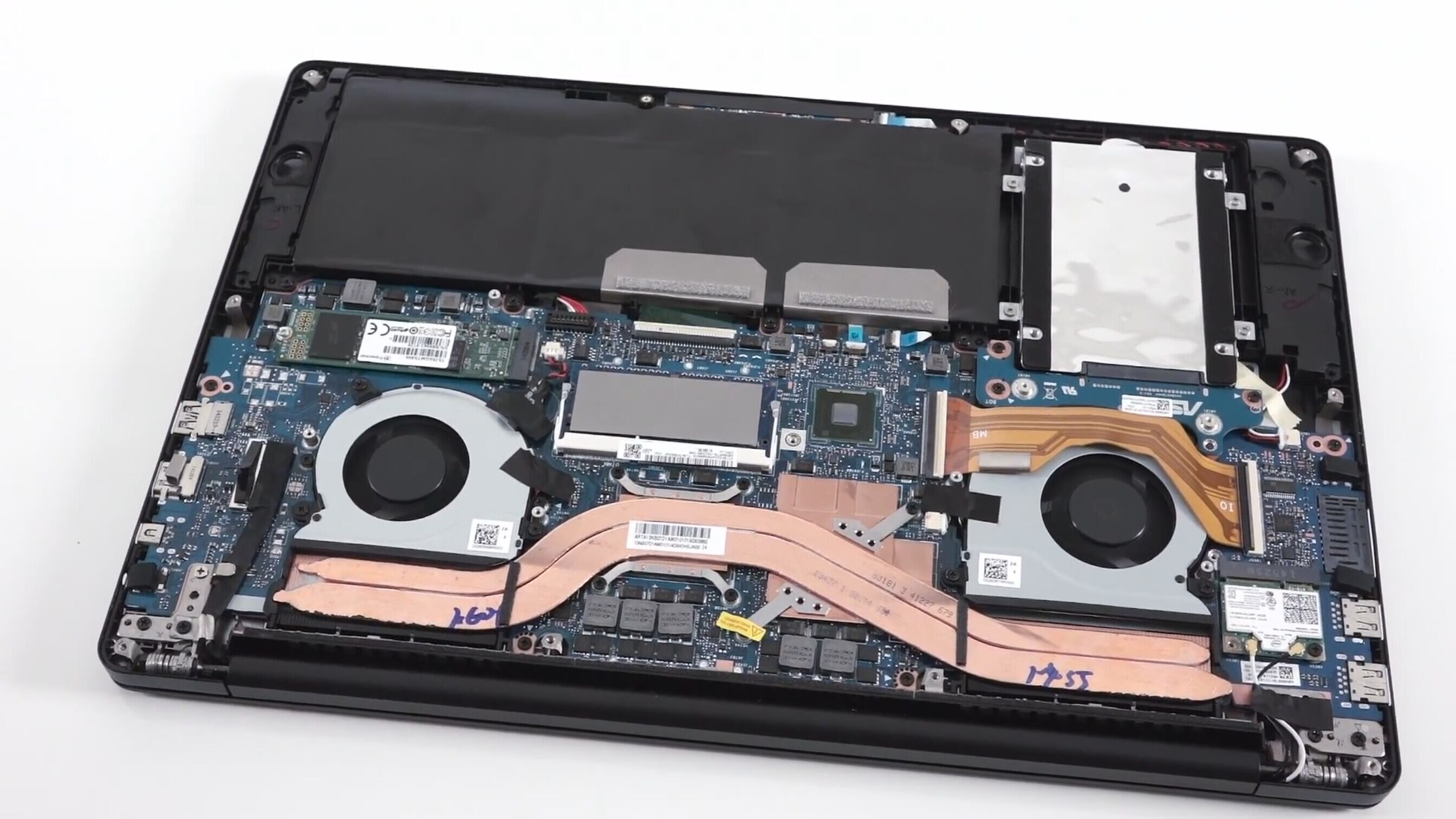 Ноутбук gigabyte g7 mf. ASUS g501j. ASUS ROG g501jw крышка. ASUS g501v cq10cm5. ASUS gl752v аккумулятор.